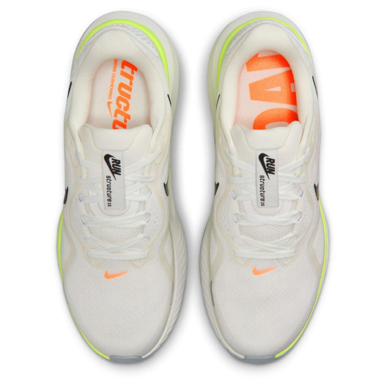 Nike Structure 26